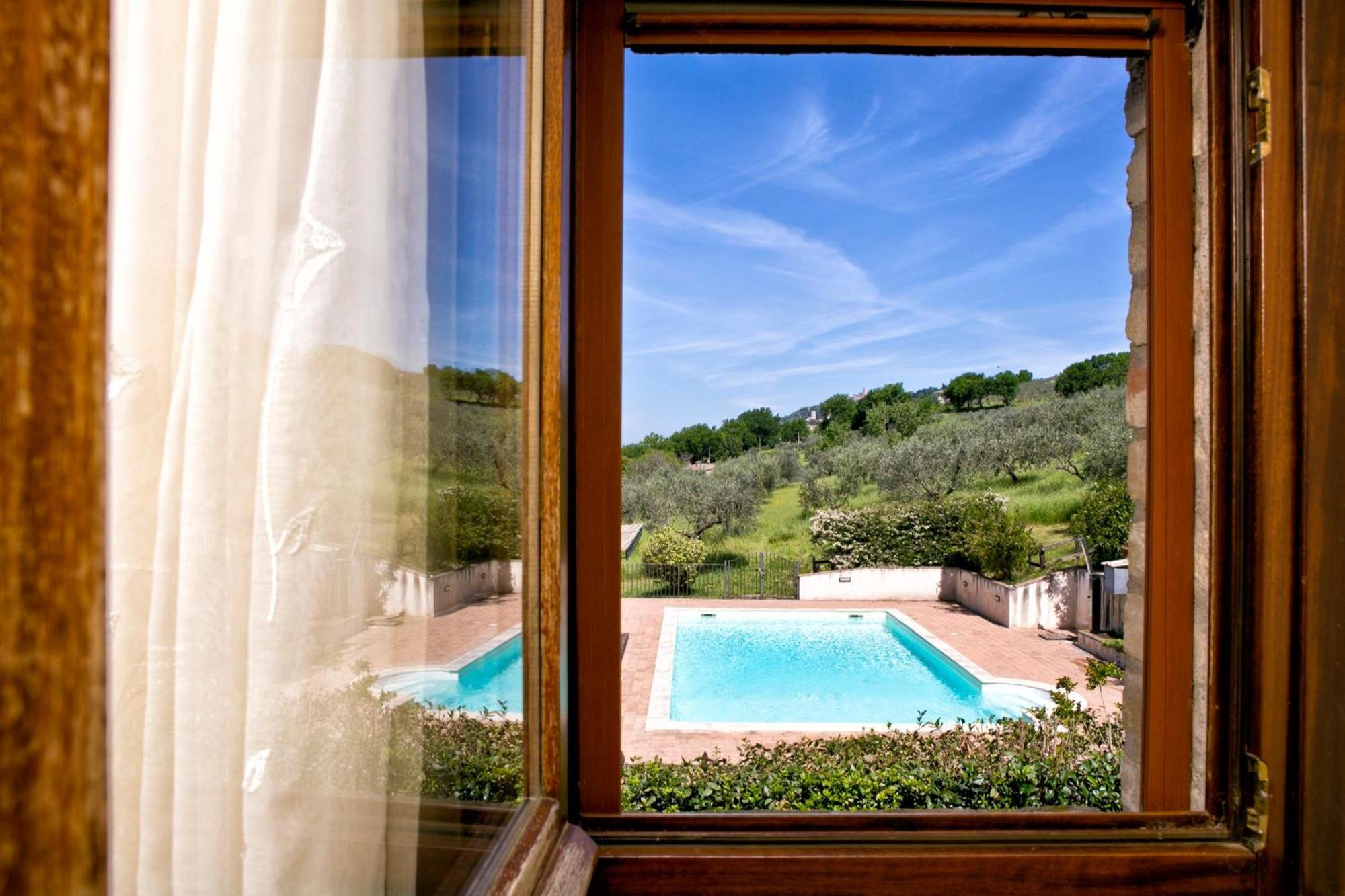 Villa Rosy Assisi Luaran gambar